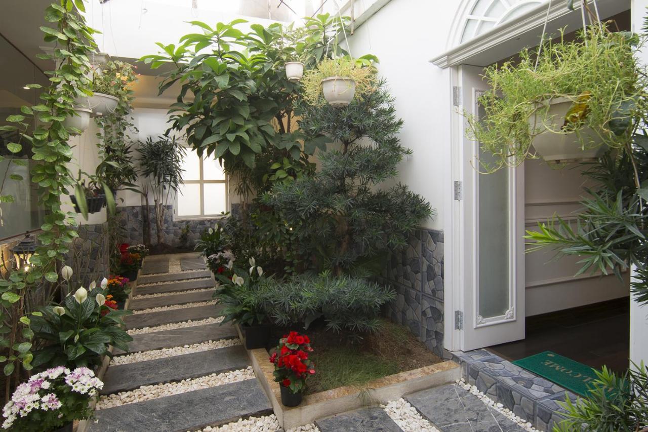 Oasis Hanoi Hotel Exteriör bild